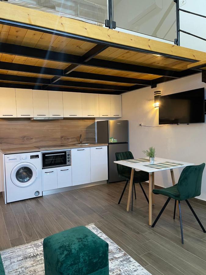 D&E Apartaments 티라나 외부 사진