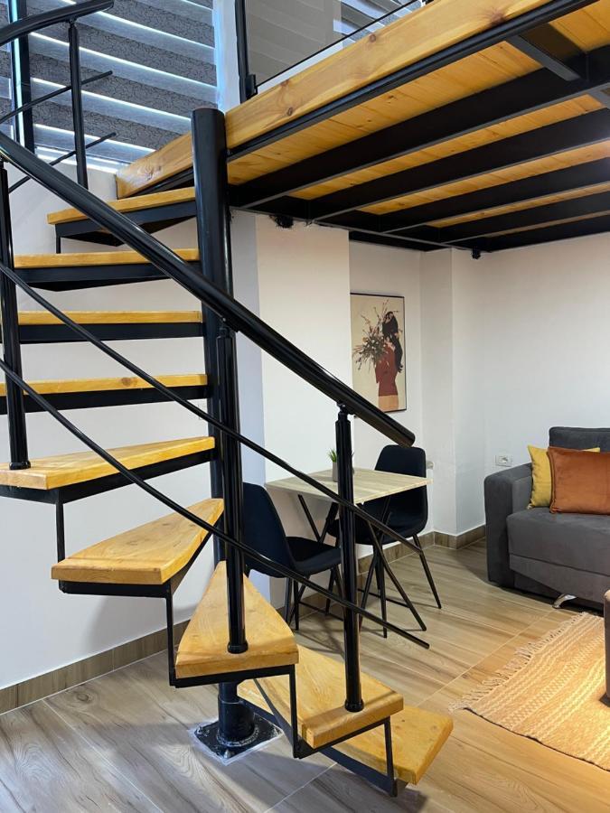 D&E Apartaments 티라나 외부 사진
